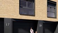 Vista exterior de Casa adosada en venda en Sabadell amb Calefacció, Terrassa i Piscina comunitària