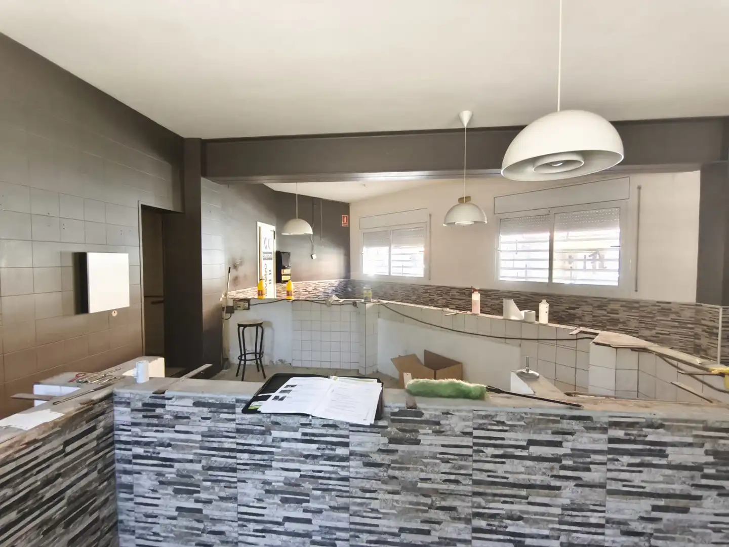 Local comercial en venda a Canovelles, imagen 3