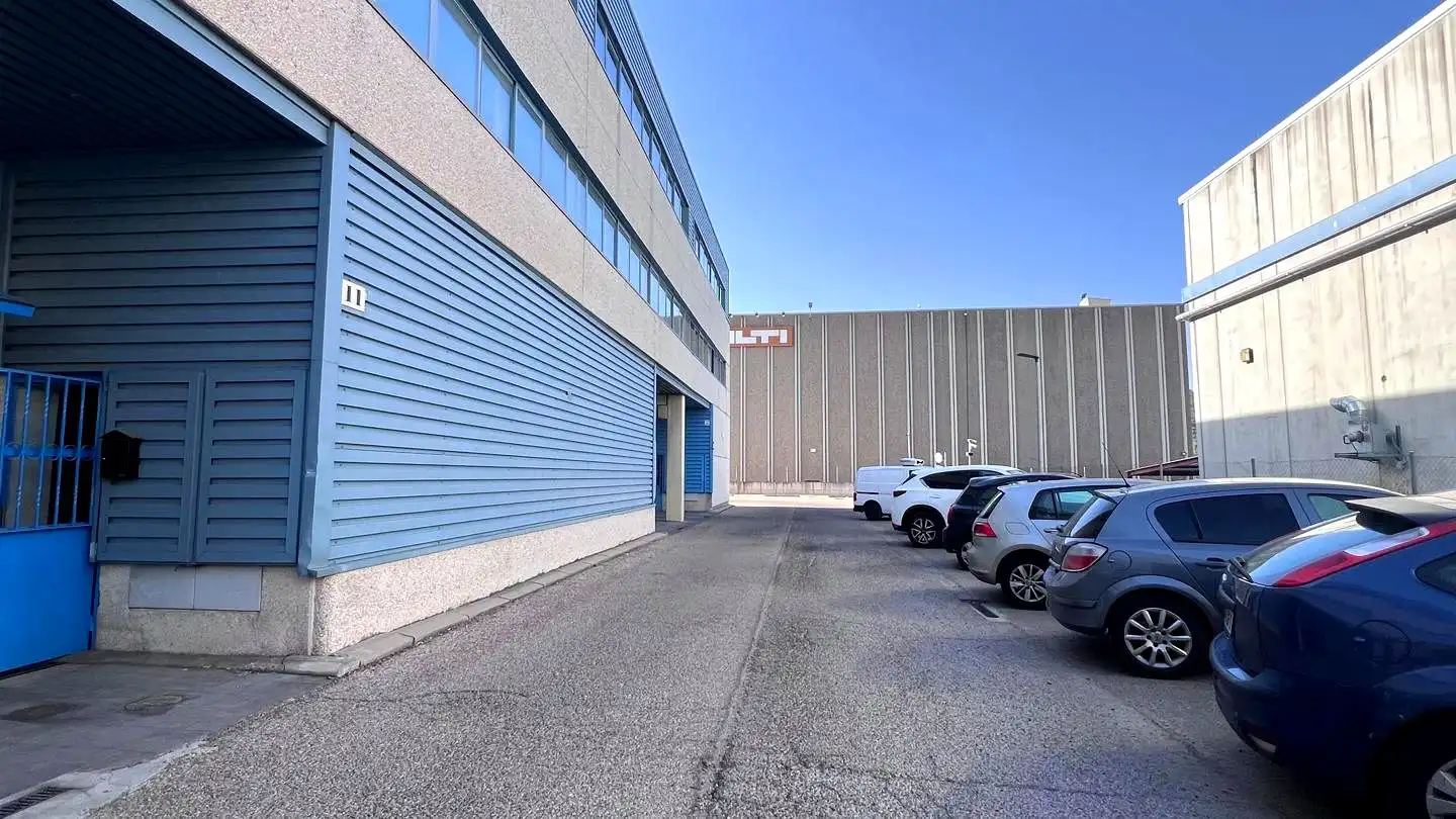 Nave industrial en alquiler en De Madrid, imagen 3