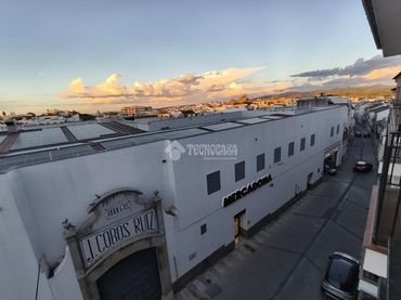 Pis amb balcó en venda a Montilla