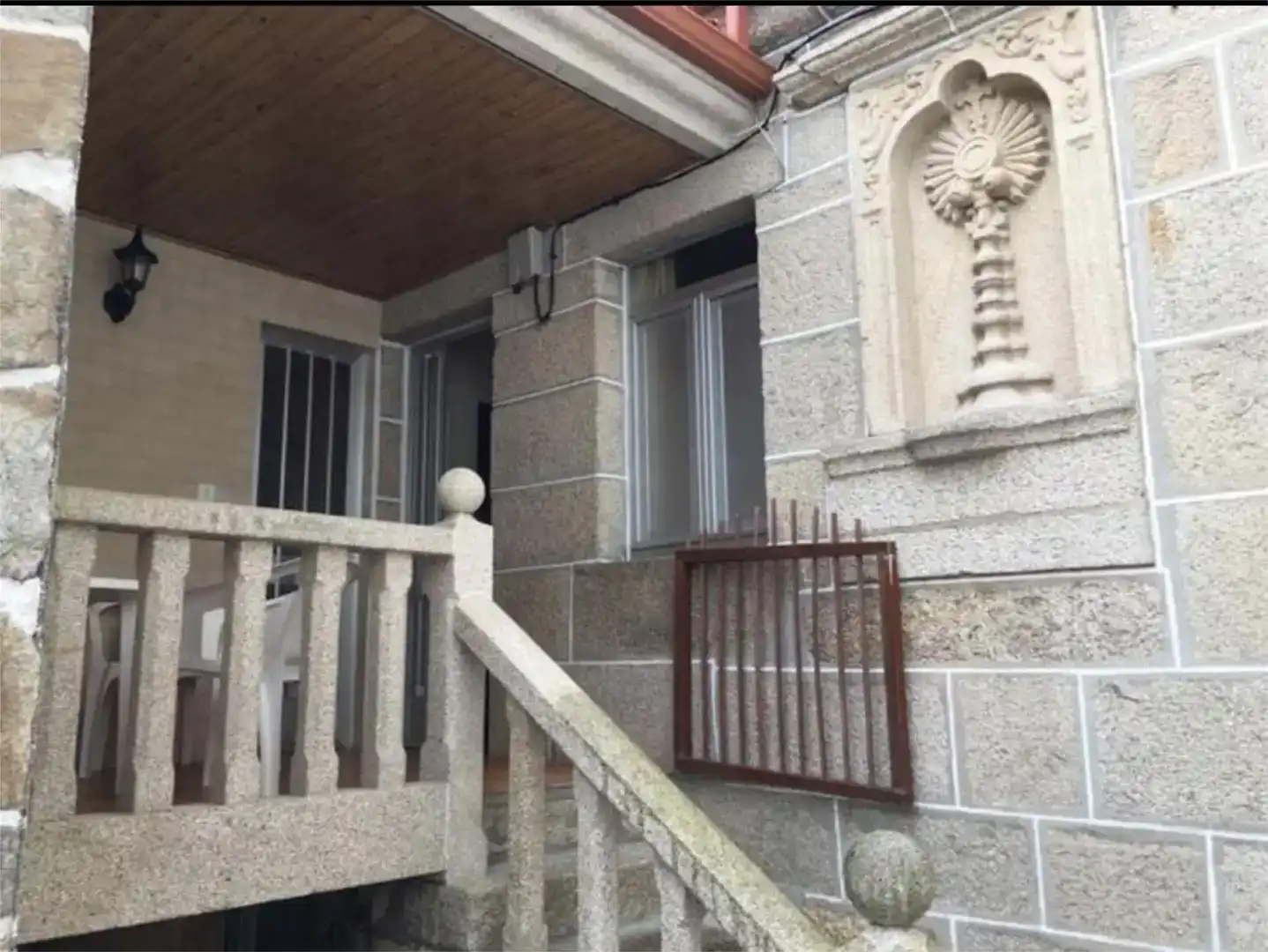 Außenansicht von Erdgeschoss zur Miete in Sanxenxo mit Möbliert, Ofen und Waschmaschine