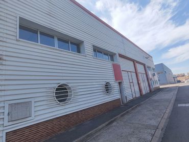 Nave industrielle à louer à Avenida Santa Ana 15