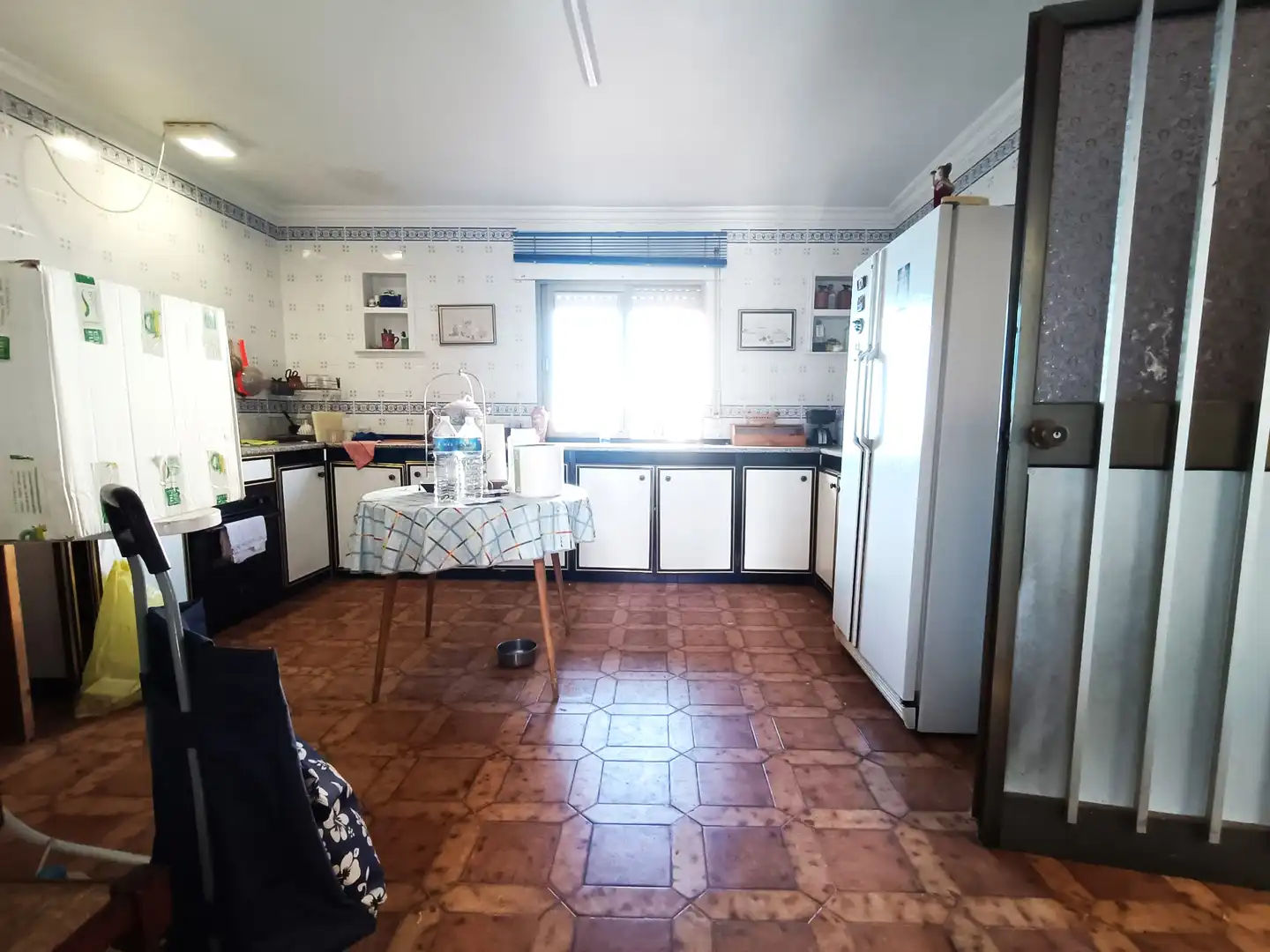 Cuina de Casa adosada en venda en Villanueva del Ariscal amb Aire condicionat, Jardí privat i Terrassa
