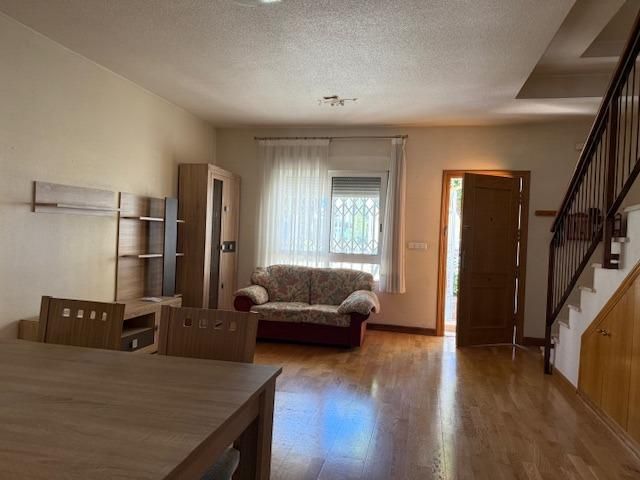 Sala d'estar de Dúplex de lloguer en  Murcia Capital amb Terrassa