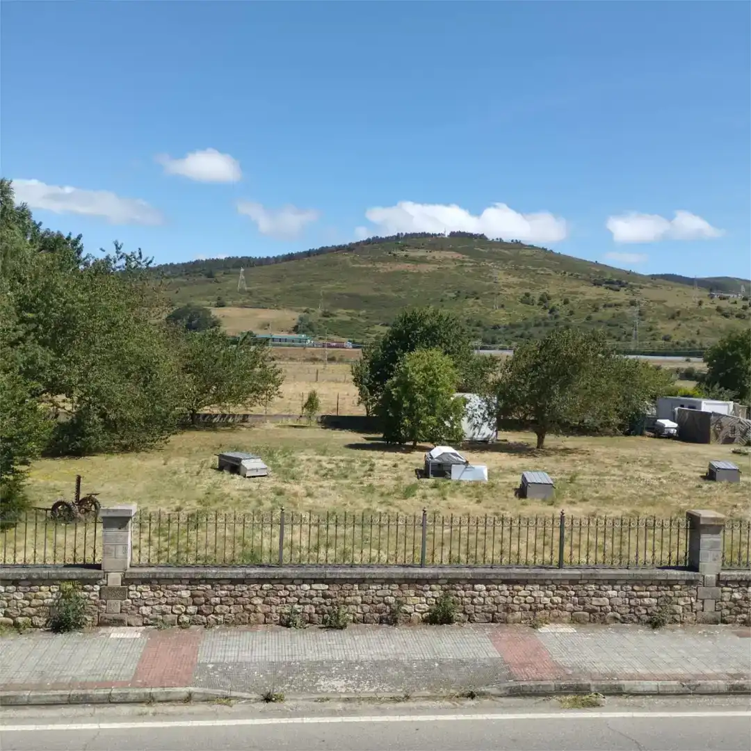 Casa adosada en venda en Campoo de Enmedio