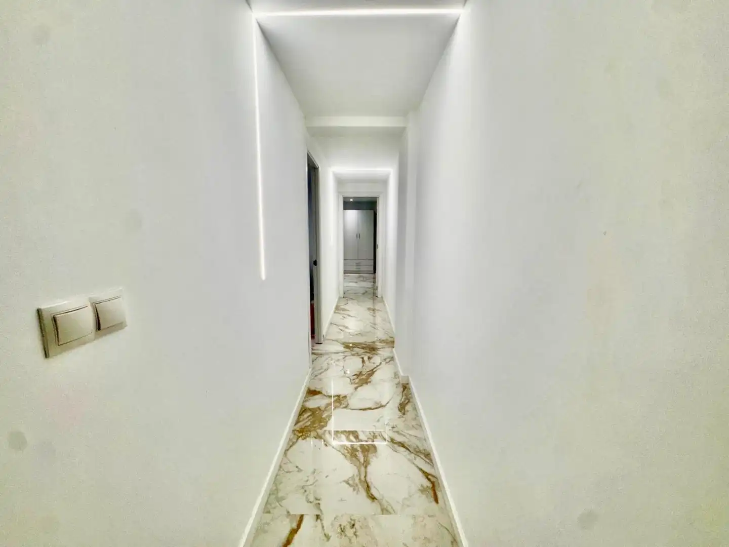 Flat for sale in Alicante / Alacant  with Air Conditioner, Heating and Furnished