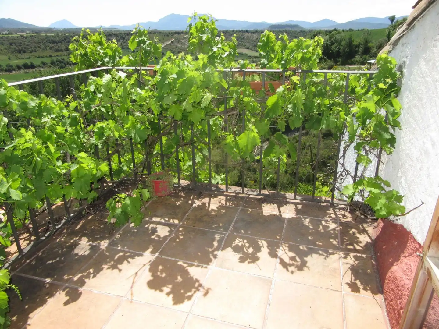 Terrassa de Casa o xalet en venda en Canal de Berdún amb Jardí privat i Traster