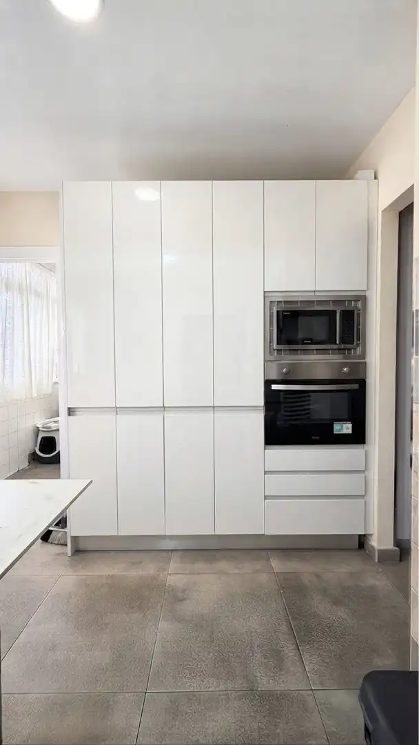 Cuina de Pis en venda en Málaga amb Aire condicionat, Calefacció i Terrassa