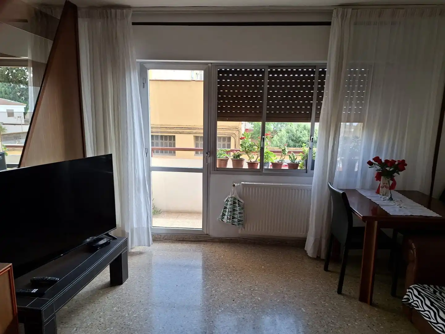 Sala d'estar de Pis en venda en Caspe amb Calefacció, Moblat i Forn