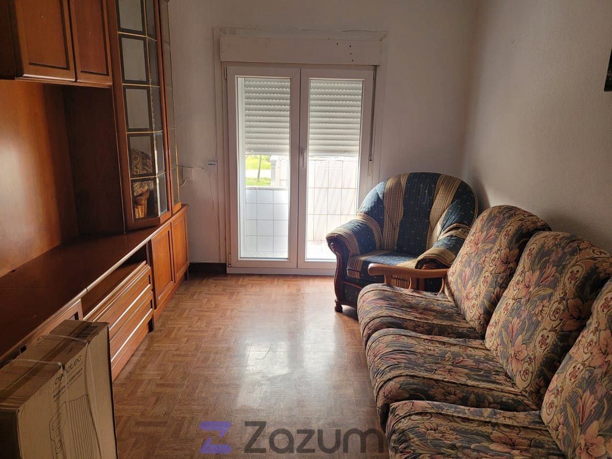 Sala d'estar de Pis de lloguer en Valladolid Capital amb Calefacció, Terrassa i Moblat