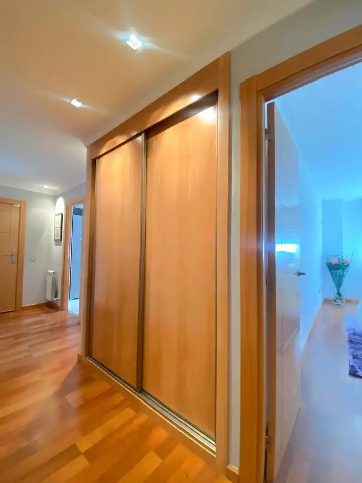Piso en venta en León Capital  con Calefacción, Terraza y Trastero