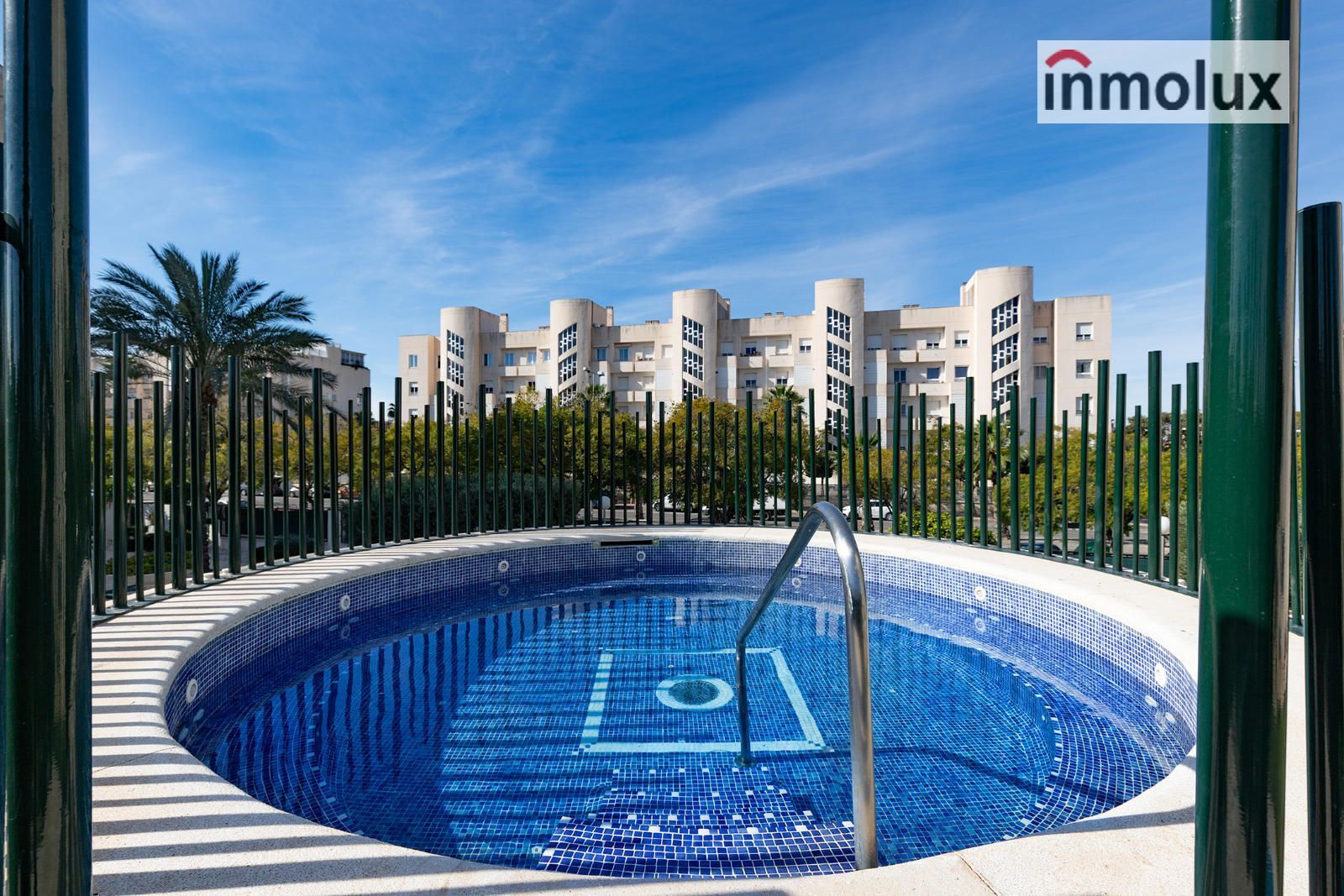 Piscina de Piso en venta en Alicante / Alacant con Aire acondicionado, Calefacción y Terraza