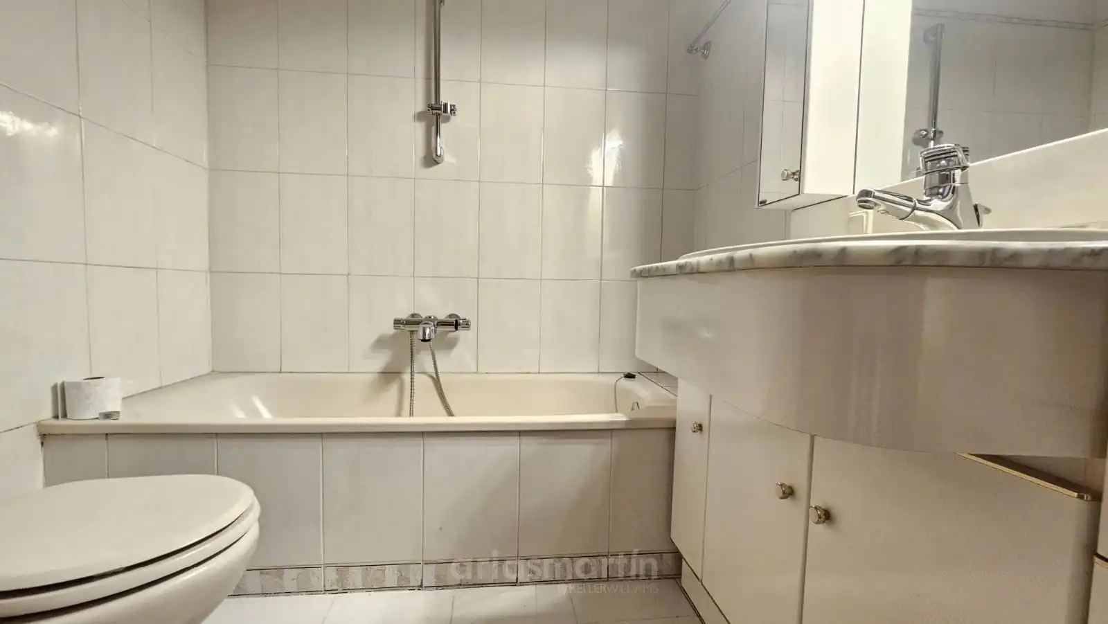 Bany de Pis de lloguer en Salamanca amb Calefacció, Forn i Rentadora