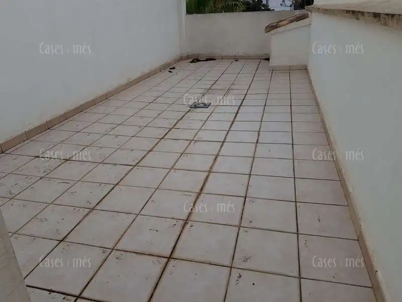 Local en venta en Rafelbuñol / Rafelbunyol