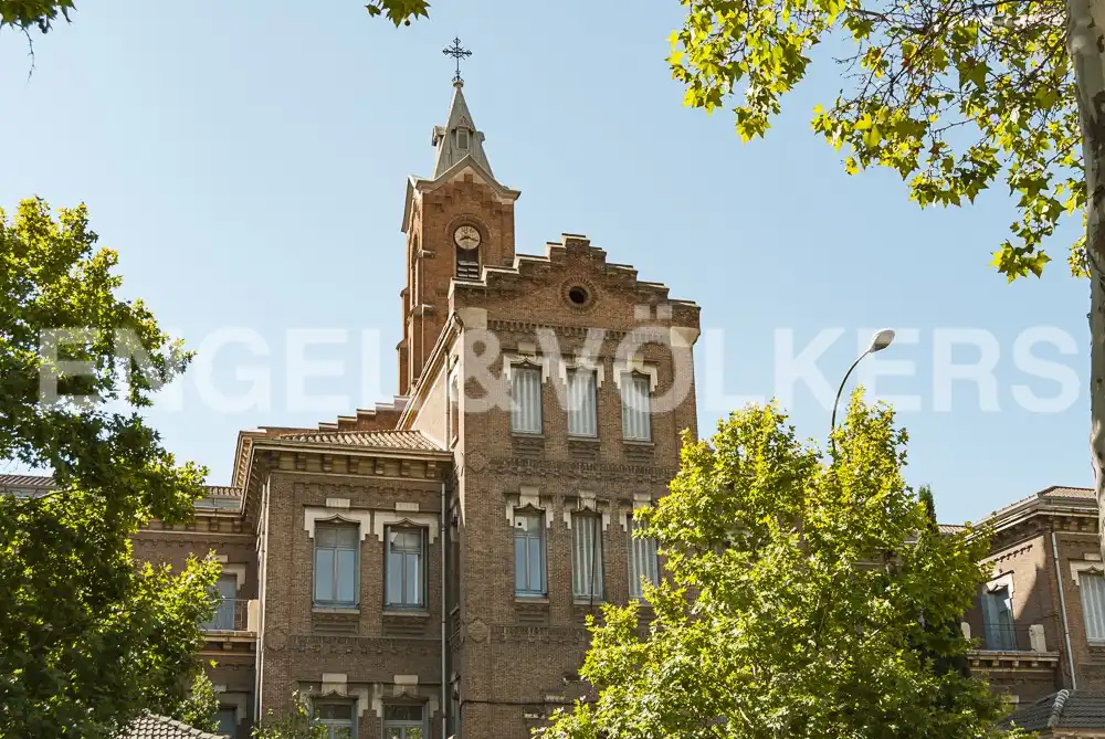 Vista exterior de Pis de lloguer en Madrid amb Aire condicionat, Calefacció i Moblat
