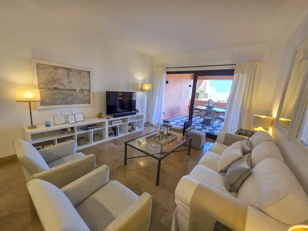 Appartement compact à vendre à San Luis de Sabinillas, imagen 2