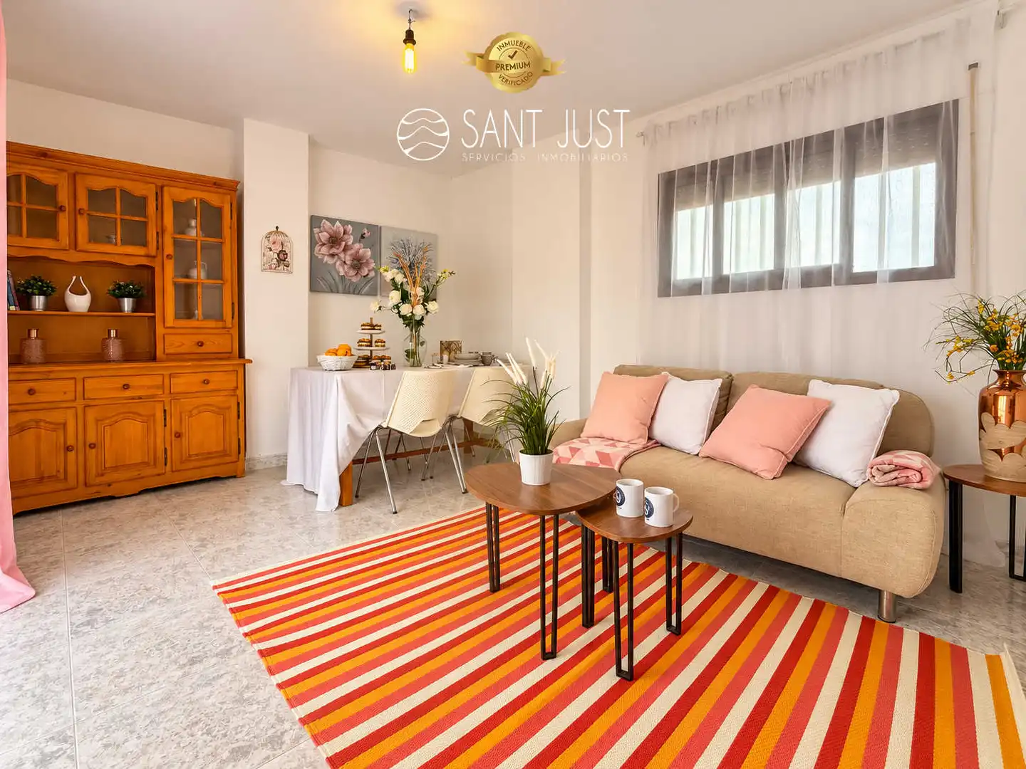 Sala d'estar de Àtic en venda en La Pineda