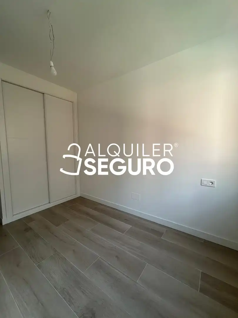Habitación de Piso de alquiler en Torrejón de Ardoz con Aire acondicionado, Calefacción y Trastero
