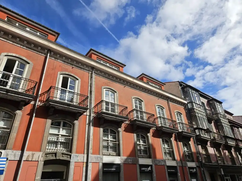 Oficina amb ascensor de lloguer a Calle Muralla