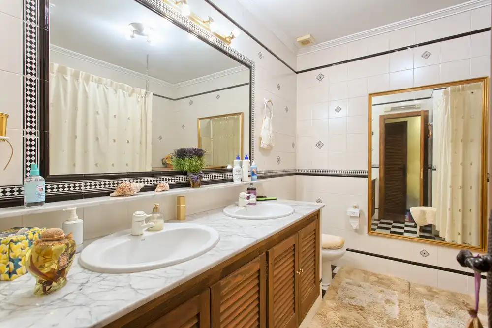 Terraced house for sale in Benahavís pueblo, imagen 21