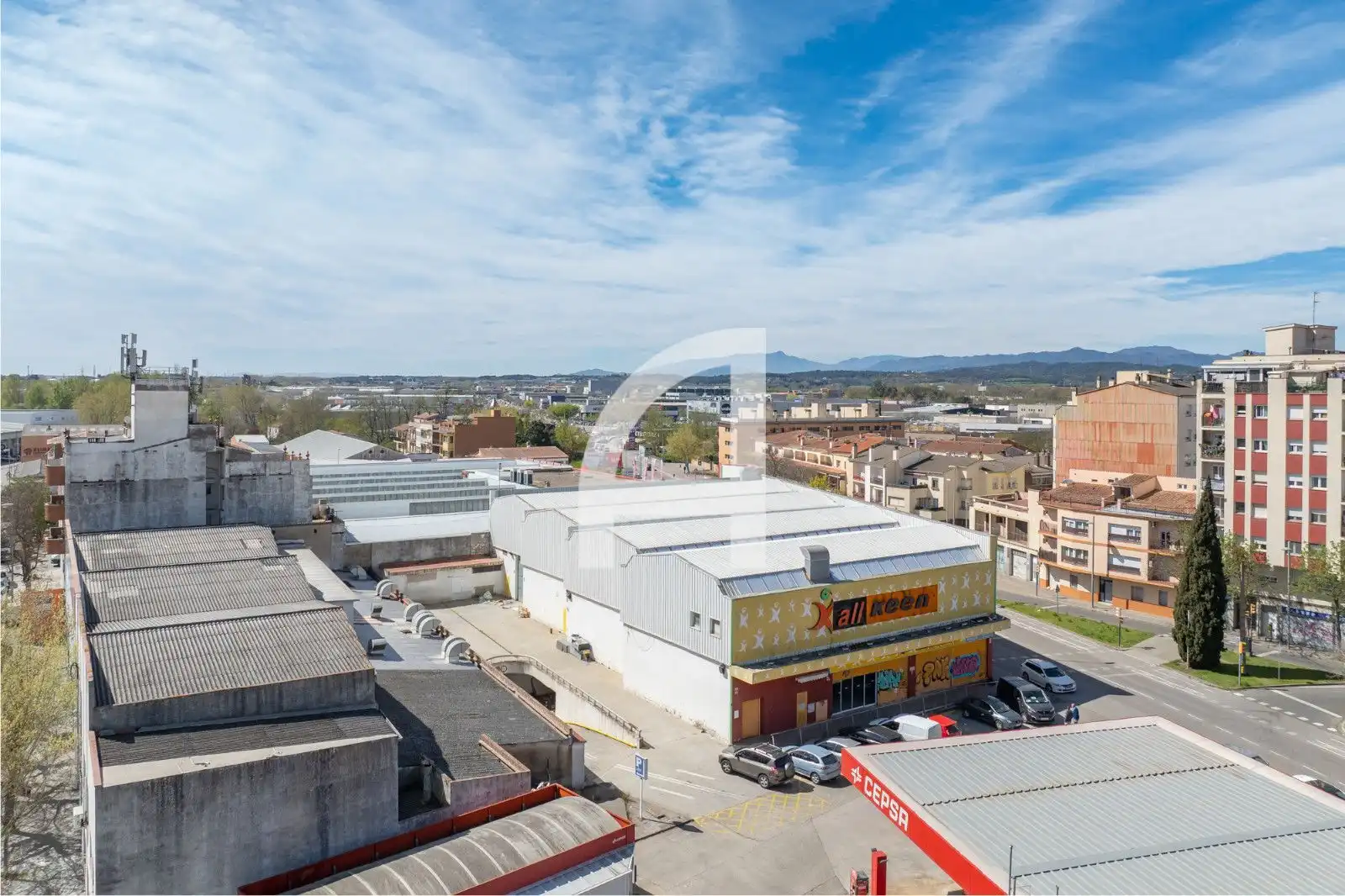 Industrial buildings for rent in Girona