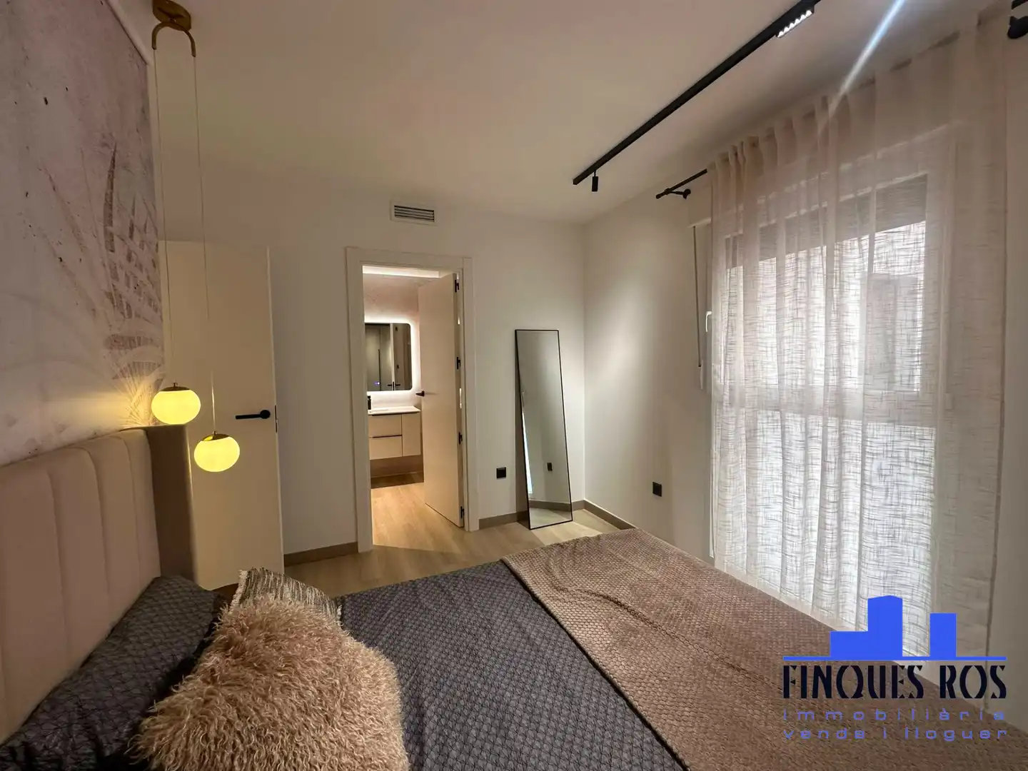 Bedroom of Flat for sale in Vinaròs  with Air Conditioner, Heating and Terrace
