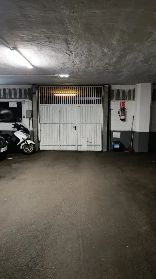 Parking de Garaje de alquiler en Gijón 
