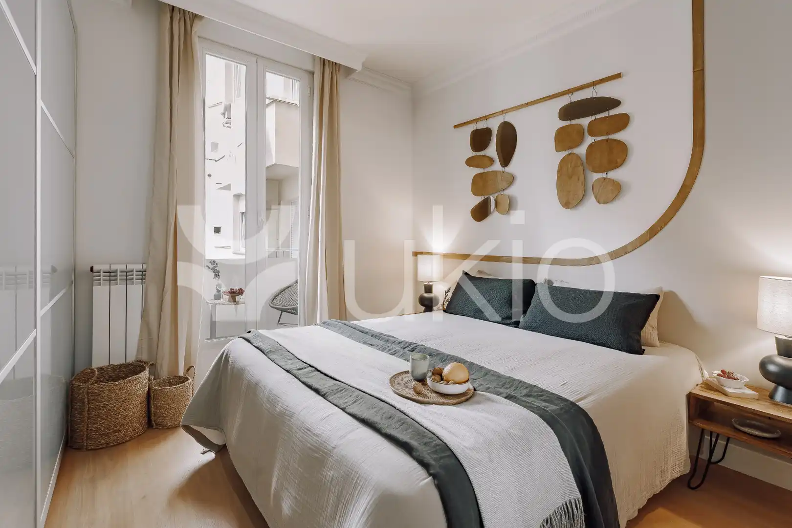 Schlafzimmer von Wohnungen zur Miete in Madrid mit Klimaanlage, Heizung und Terrasse