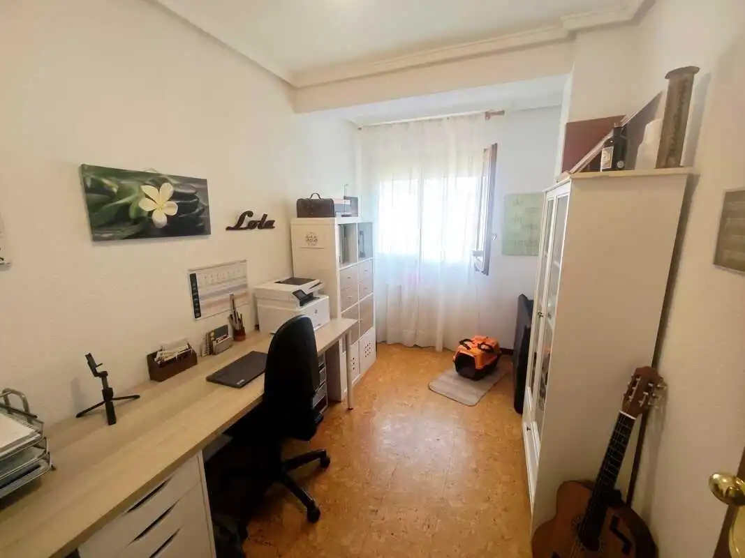 Bedroom of Flat for sale in Utebo  with Air Conditioner, Heating and Balcony