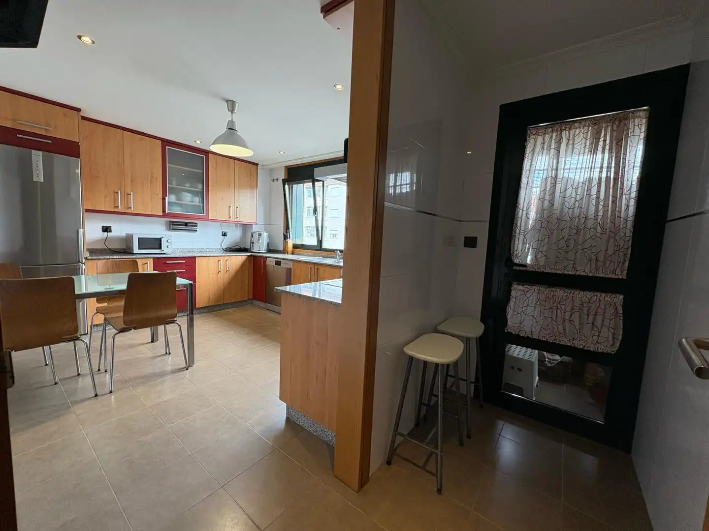 Cocina de Dúplex en venta en Santiago de Compostela  con Calefacción, Parquet y Trastero