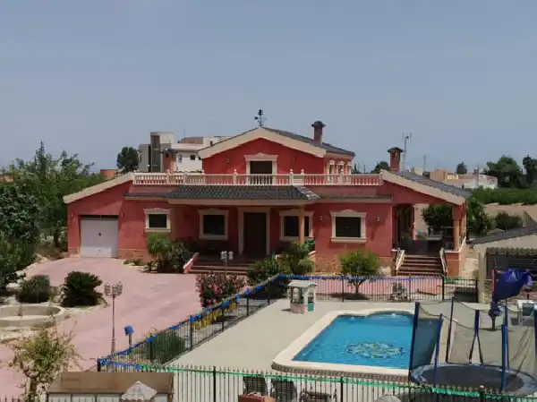 Xalet amb terrassa en venda a Molins - Campaneta - San Bartolomé