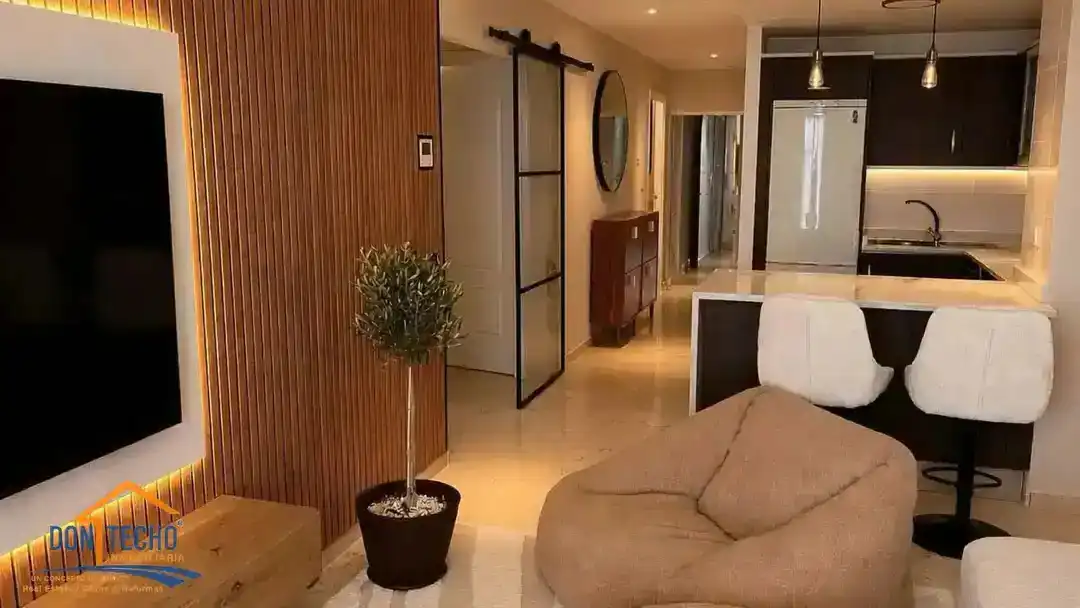Penthouse with pool for sale in Calle Martagina