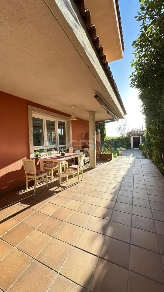 Reihenhaus mit Pool zum Verkauf in Rengalengo, imagen 4
