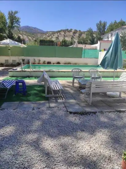Piscina de Casa o xalet en venda en Jaén