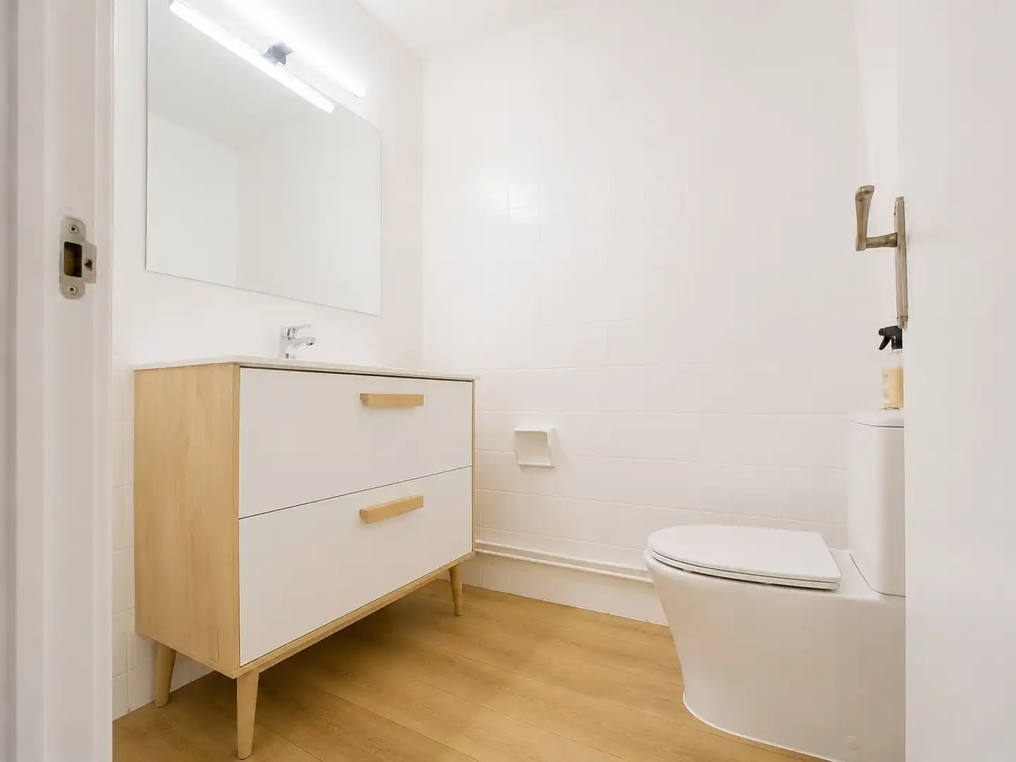 Bathroom of Flat for sale in Santa Coloma de Gramenet  with Balcony