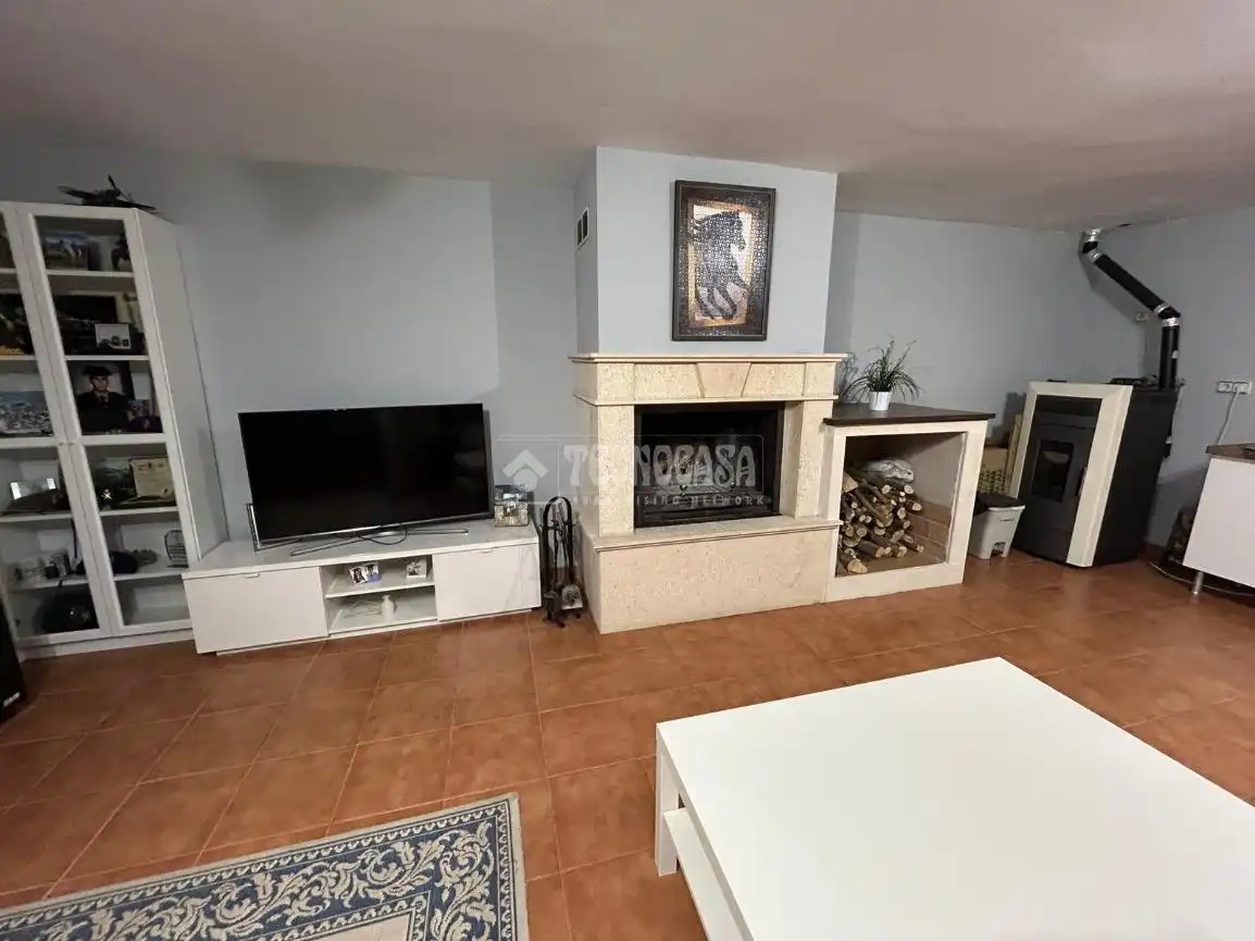 Sala de estar de Casa o chalet en venta en Linares con Aire acondicionado