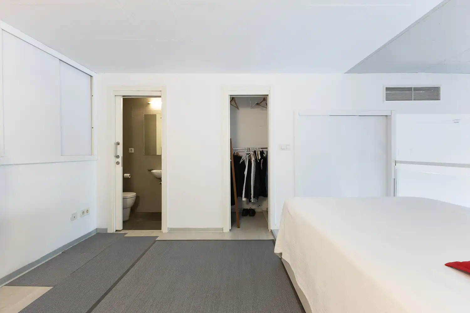 Bedroom of Lofts for sale in Valencia  with Air Conditioner, Heating and Private garden