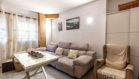 Living room of Planta baja for sale in  Granada Capital  with Air Conditioner