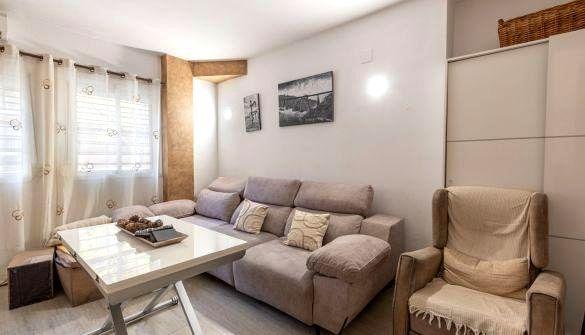 Foto 1 de Planta baja en venta en Pintor Soriano Quiros, Almanjáyar, Granada