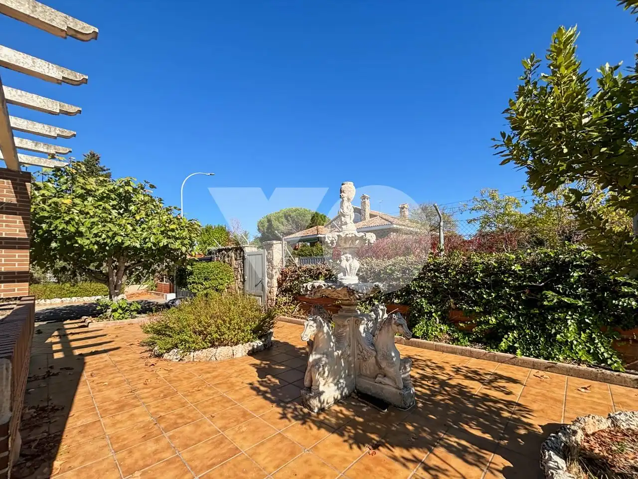 Jardí de Casa o xalet en venda en Galapagar amb Calefacció, Jardí privat i Terrassa