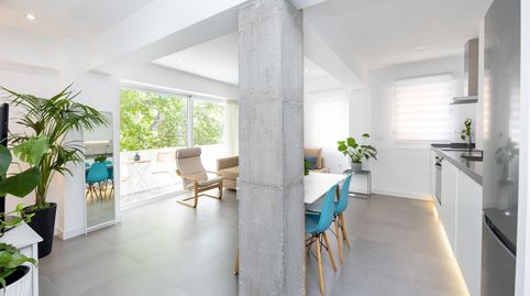 Foto 2 de Piso en venta en Pasaje de Los Nardos, Barrio de Zaidín, Granada Capital