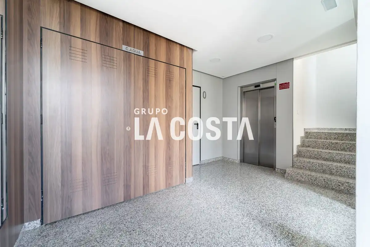 Ático en venta en Torremolinos con Aire acondicionado, Terraza y Trastero