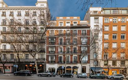 Exterior view of Flat for sale in  Madrid Capital  with Air Conditioner, Heating and Furnished