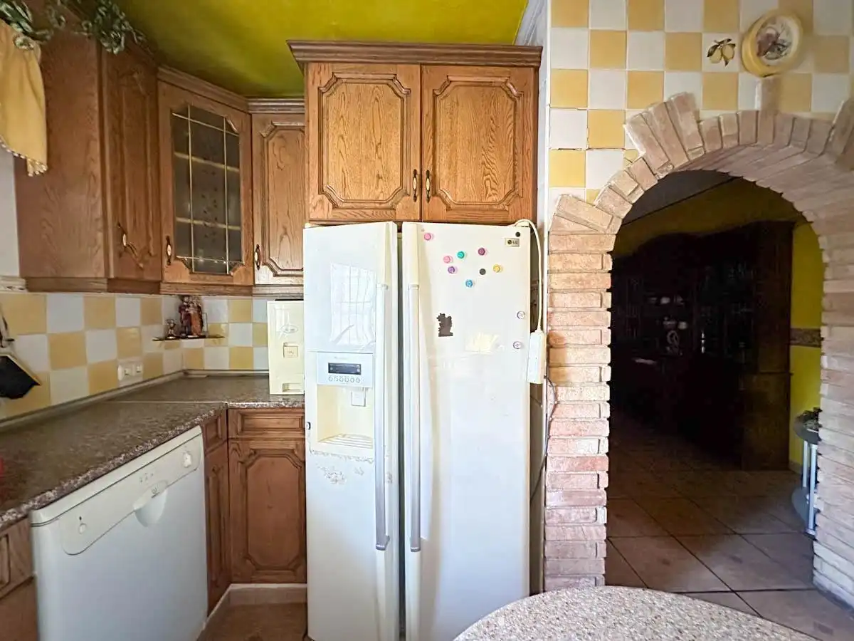 Cocina de Finca rústica en venta en Los Montesinos con Jardín privado, Piscina y Amueblado