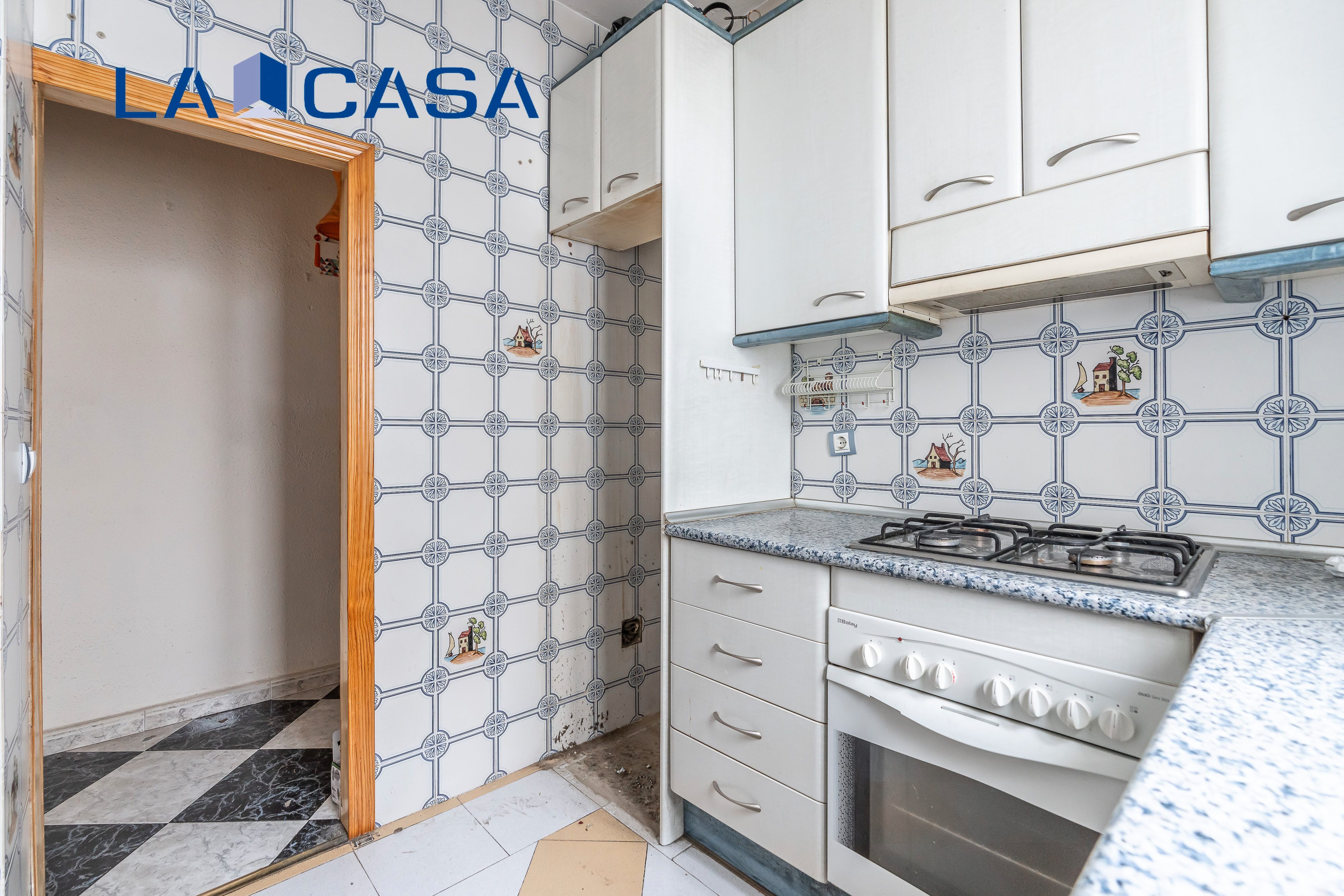 Flat for sale in Calle ALDEA DEL FRESNO, Chopera, Arganzuela,  Madrid Capital