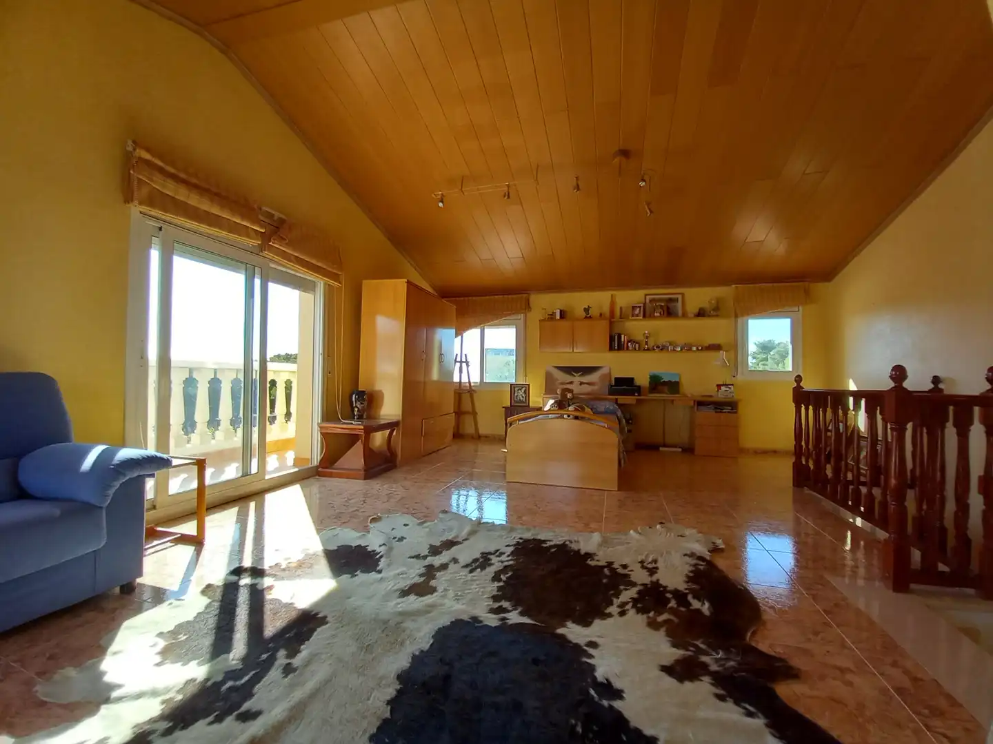 Sala d'estar de Casa o xalet en venda en Vilanova i la Geltrú amb Aire condicionat, Calefacció i Jardí privat