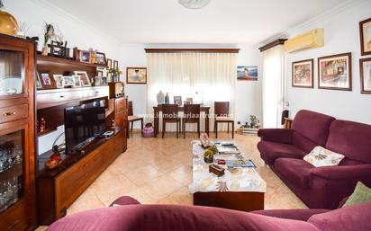 Living room of Flat for sale in Ciutadella de Menorca  with Balcony