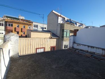 Casa en venda a Calle Adarves Bajos