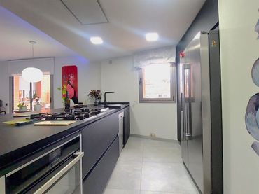 Dúplex amb balcó en venda a Carrer de la Concòrdia