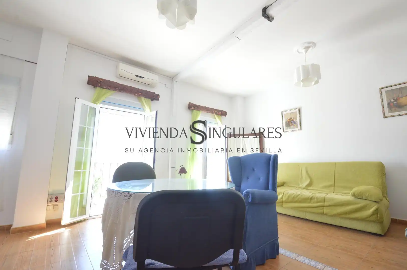 Living room of Houses for sale in Arroyomolinos de León  with Terrace and Balcony
